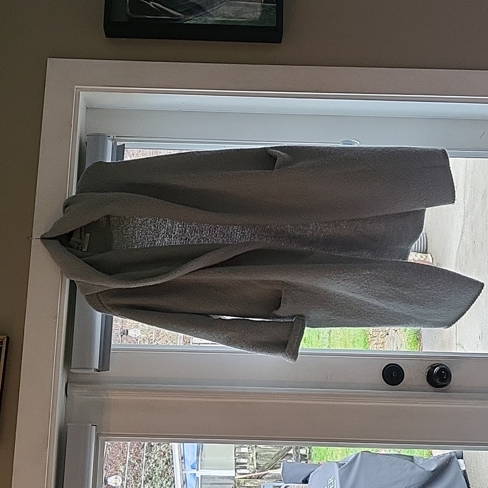 Long jacket cardigan type sweater
